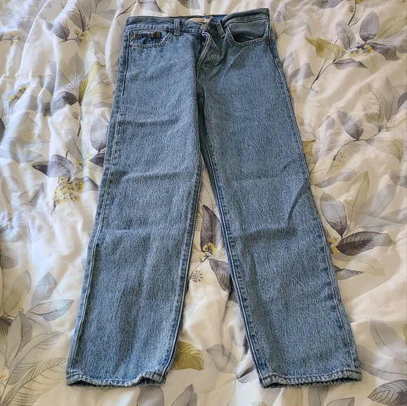 Levi's Wedgie Straight - Picture 2 of 5